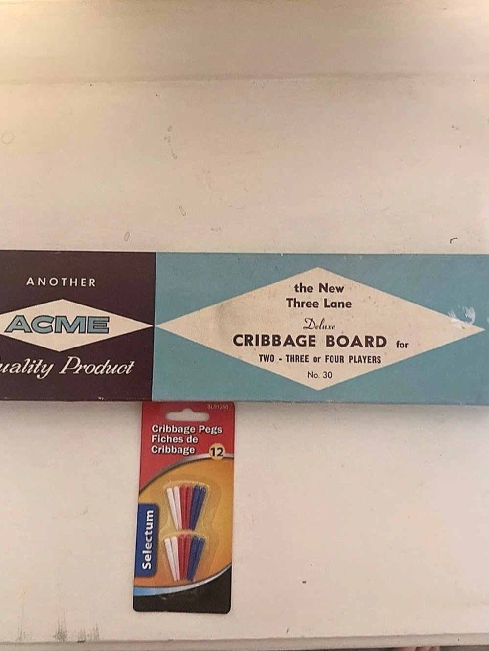 Acme Deluxe Cribbage Board No. 30 Game still in box with new pieces included